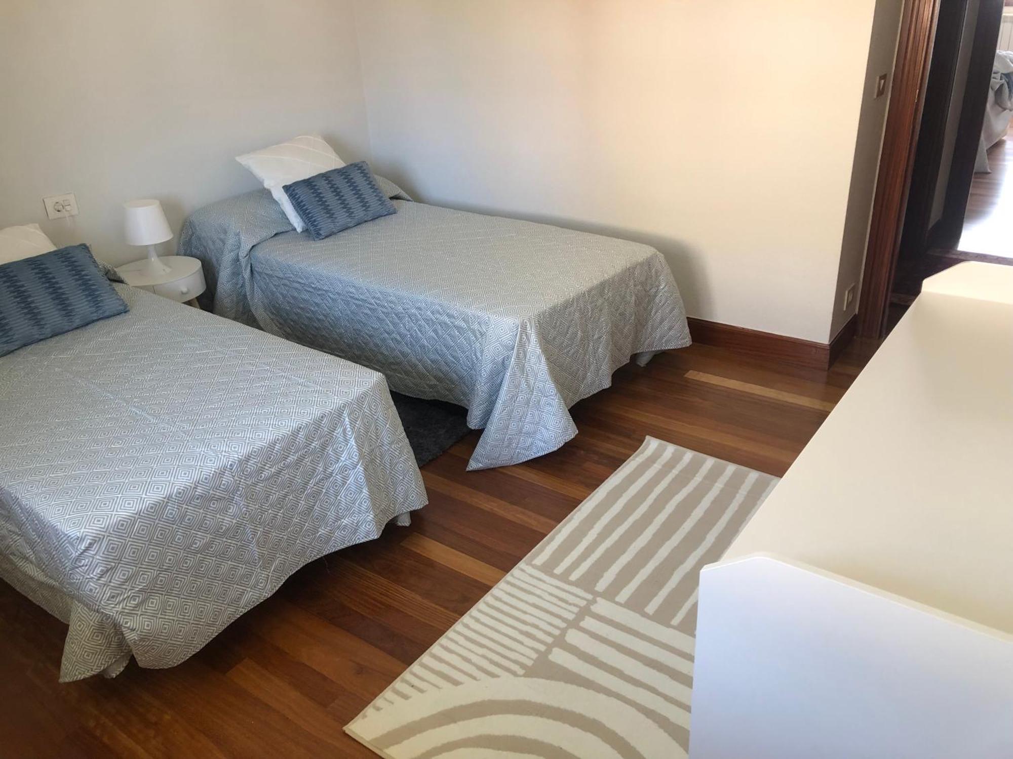Apartamento Duplex Junto A La Playa Con Garaje Castro Urdiales Exterior foto